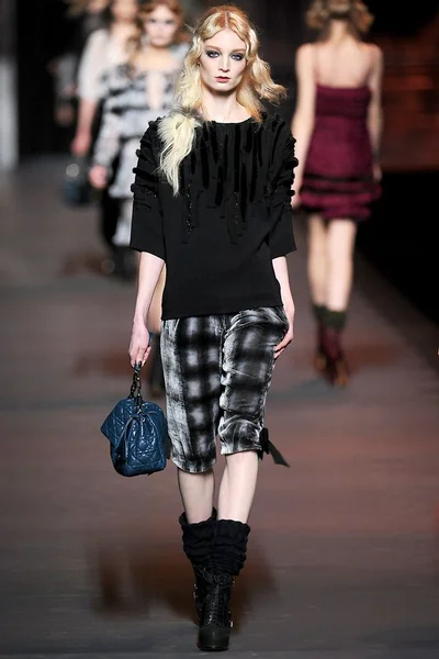 Look 36